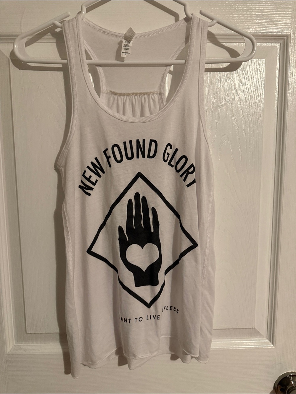 bella bliss White Tank with Black Hand & Heart Graphic